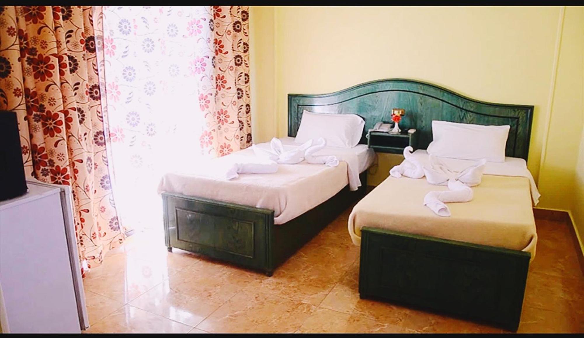 El Geisum Beach Hotel 洪加達 外观 照片