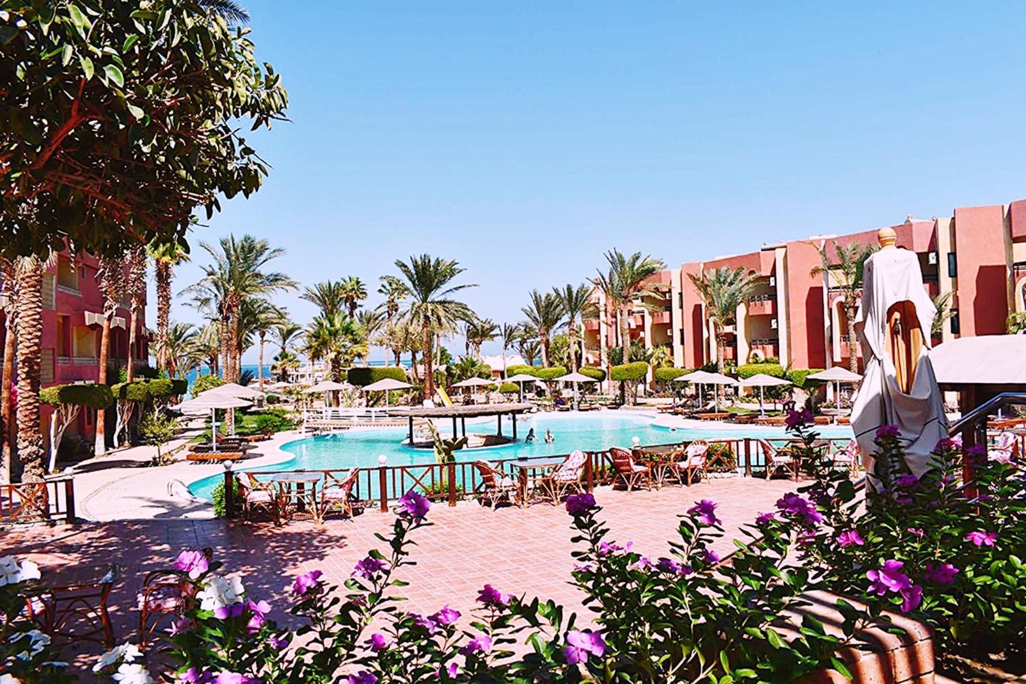 El Geisum Beach Hotel 洪加達 外观 照片