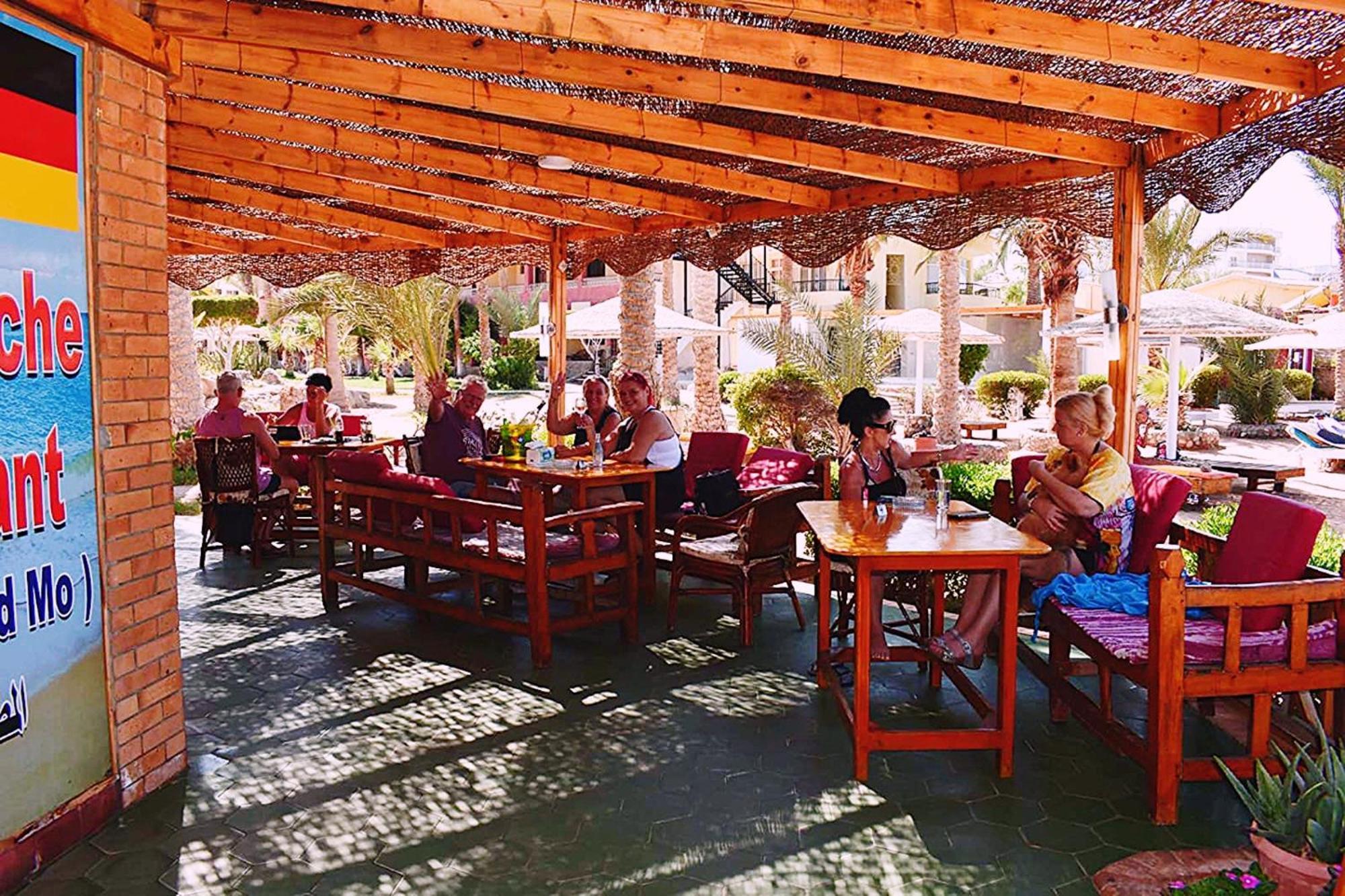 El Geisum Beach Hotel 洪加達 外观 照片
